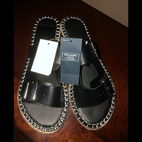 Abercrombie & Fitch Shoes - Abercrombie & Fitch sandals NWT